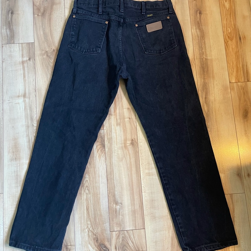 Wranglers black Waist 34 Hem 30